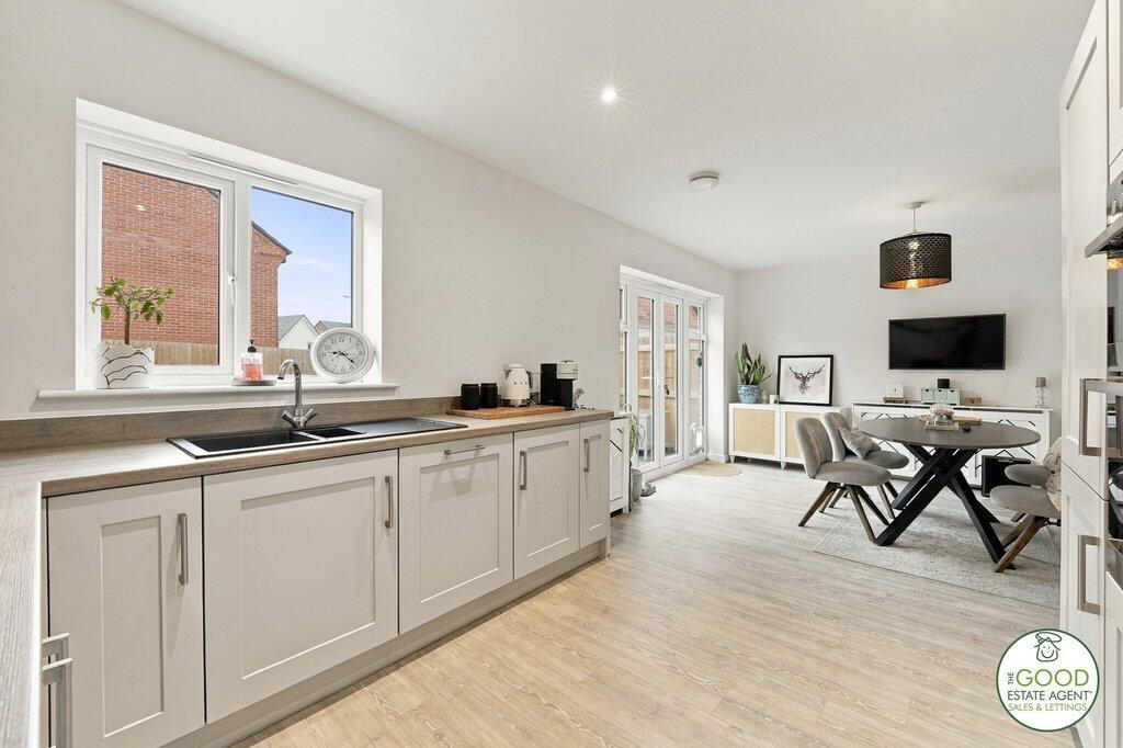 House in Stockport - View 5