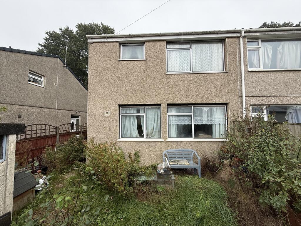 15 Woodland Walk, Kirkby-In-Ashfield, Nottingham, Nottinghamshire NG17 7PG photo 2