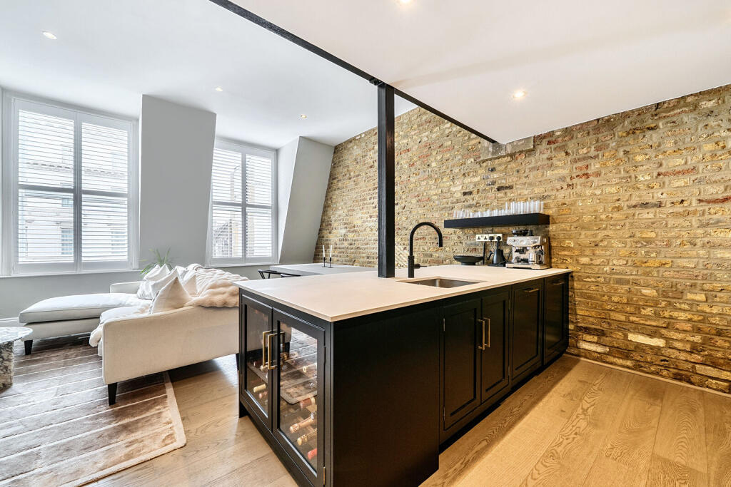 Apartment in London - View 2