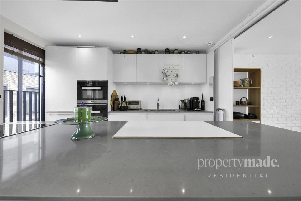 Apartment in London - View 4