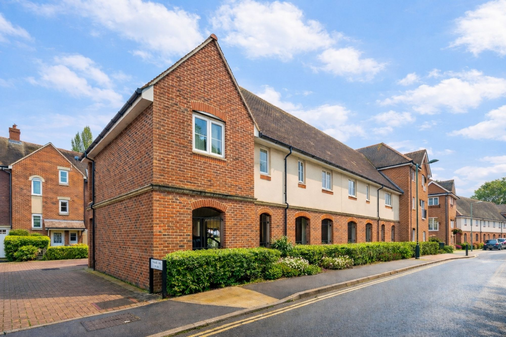Main image of property: Thames View, Abingdon, OX14