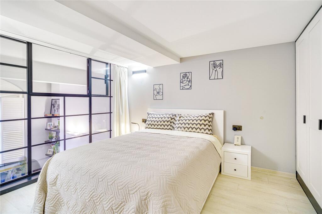 Reed Place, SW4 - View 6