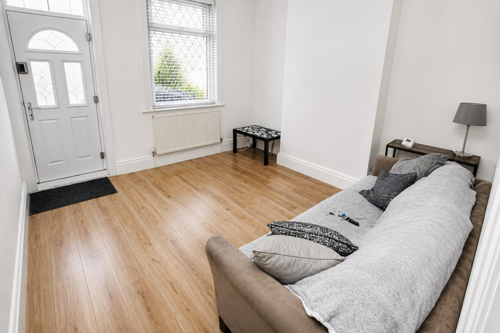 Ashgrove, Greengates, Bradford BD10 photo 5