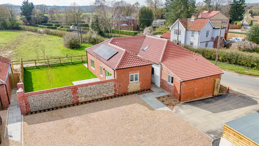 House in Breckland, Tittleshall - View 2