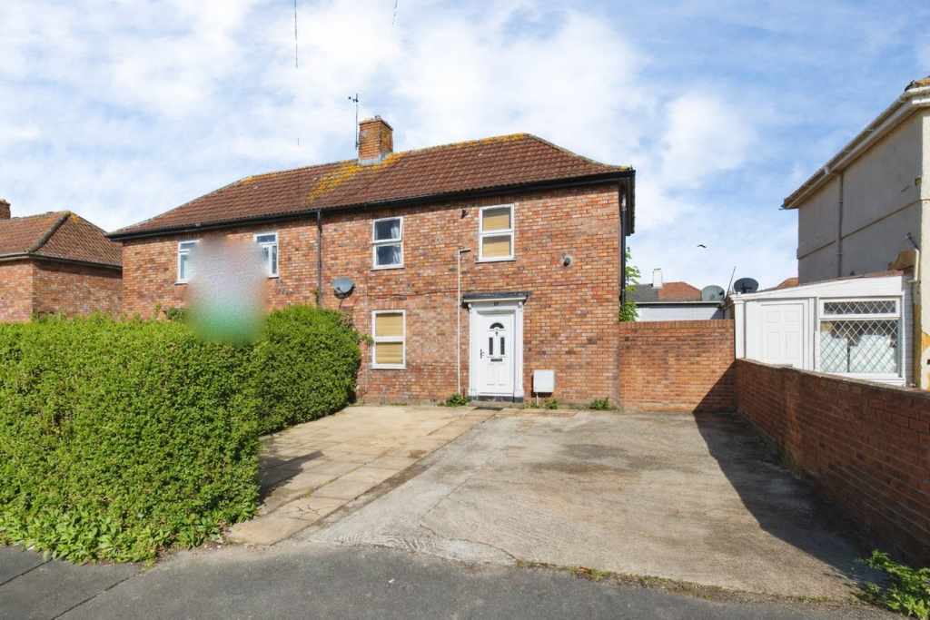 Main image of property: Honiton Road, Bristol, BS16