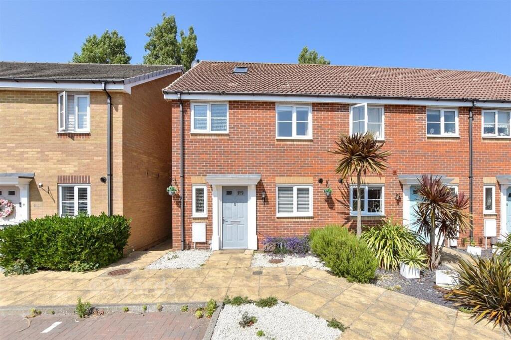 Main image of property: Crossway, Broadstairs, Kent