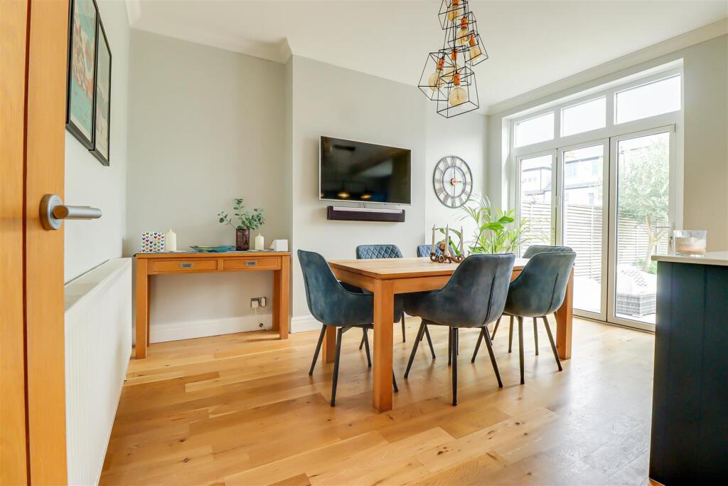 House in Southend-on-Sea, Leigh-on-Sea - View 4