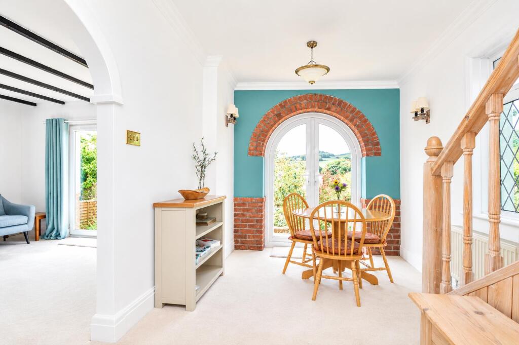 House in Wroxall, Isle of Wight - View 5