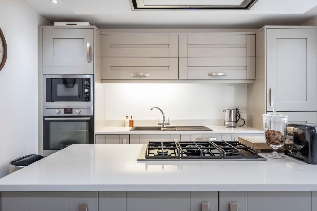 Additional image 7 of Cherry Close, Ashley Cross, Poole, BH14