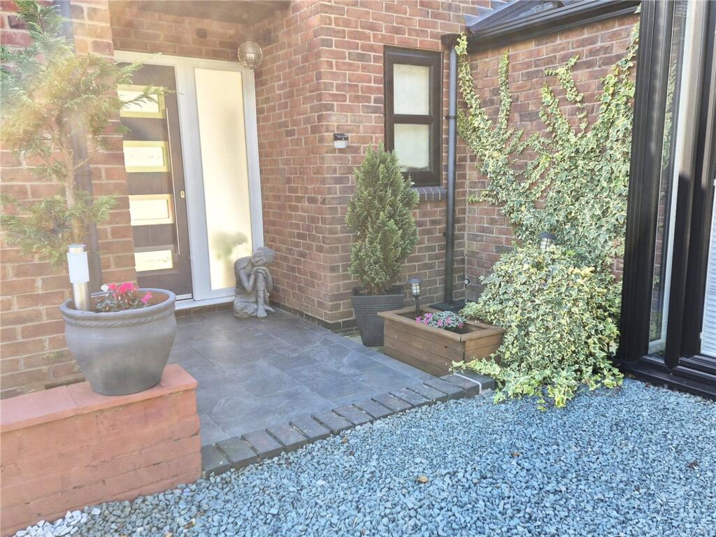 House in Telford, Donnington and Muxton - More