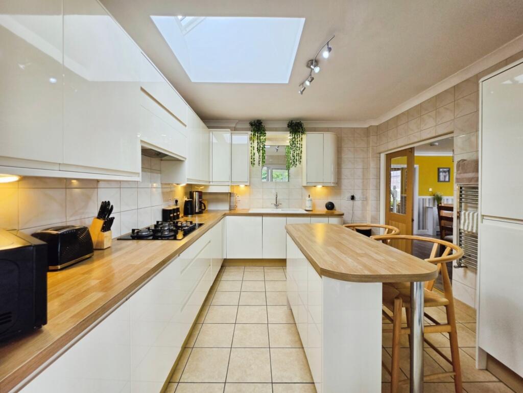 House in Staffordshire Moorlands, Biddulph - View 5