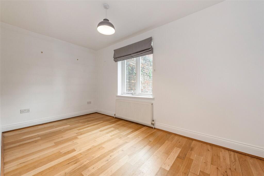 House in Chichester, Funtington - View 5