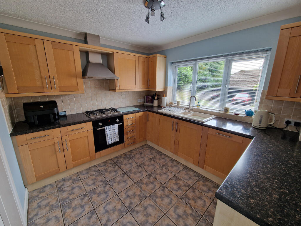 Additional image 4 of Nathan Close, Yeovil, Somerset, BA20 2TG