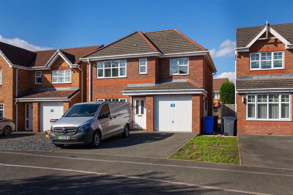 Main image of property: Lakeside Close, Etruria, Stoke-On-Trent