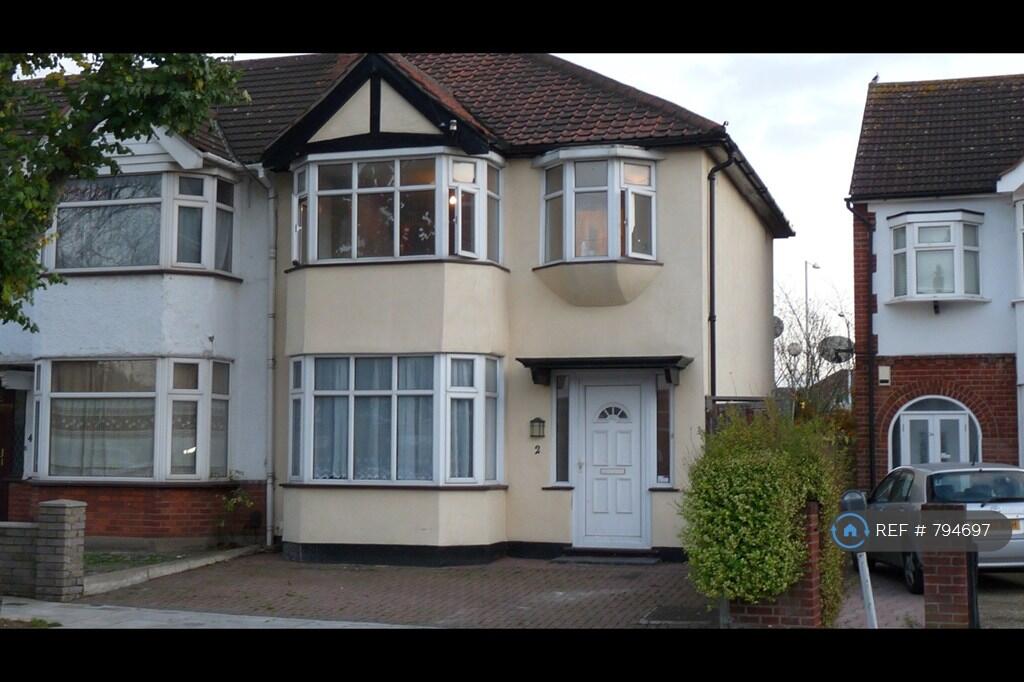 Main image of property: Gloucester Road, Romford, RM1