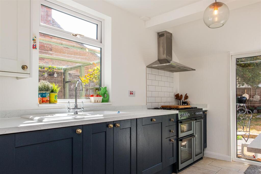 Rosebery Street, Burton Latimer photo 4