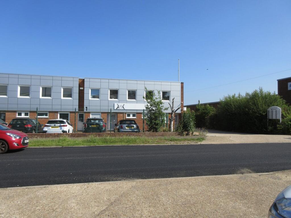 Main image of property: Unit 1 Star Road Trading Estate, Partridge Green, RH13 8RA
