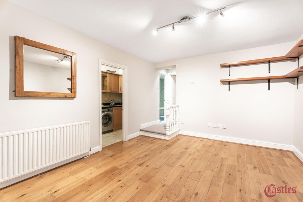 Apartment in London, Haringey Heartlands, Crouch End - View 2