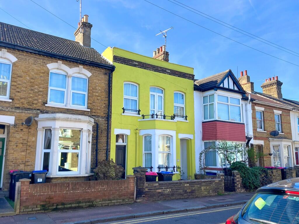 Main image of property: Park Street, Southend On Sea