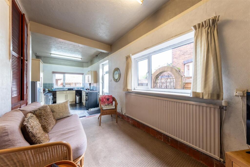 Manchester Road, Northwich photo 4