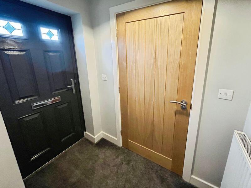 18 Napier Drive photo 4
