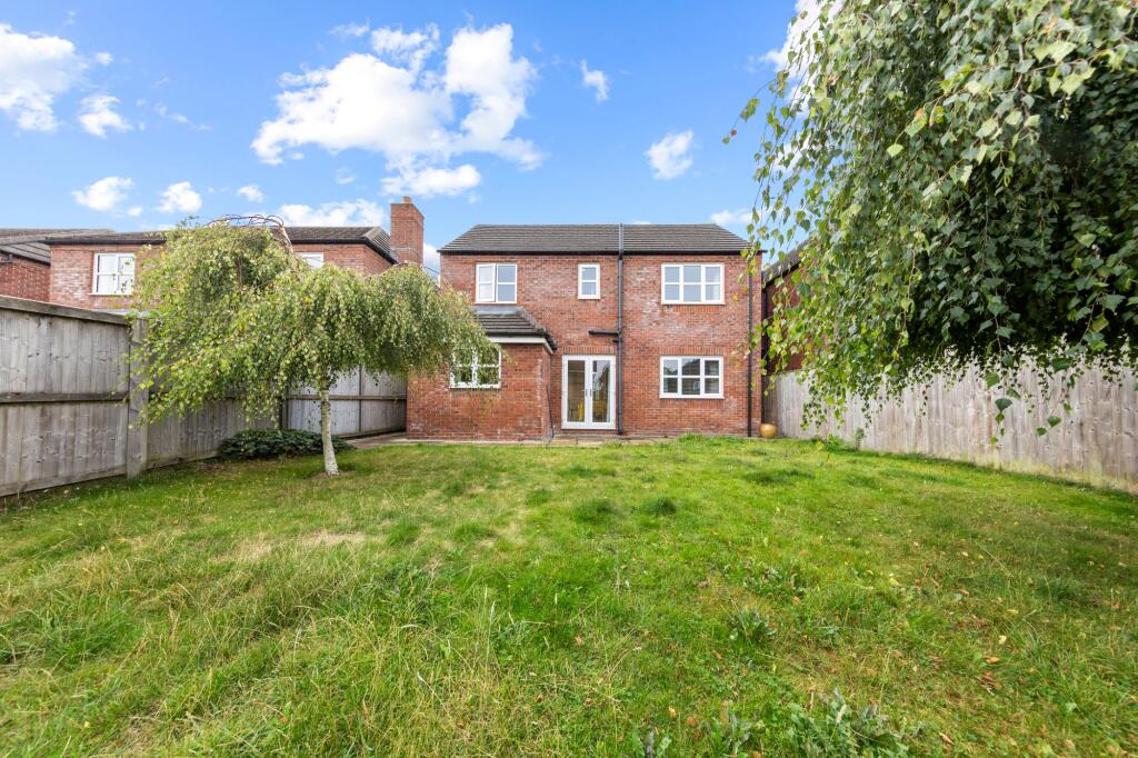 House in Warrington, Padgate, Poulton-with-Fearnhead - More