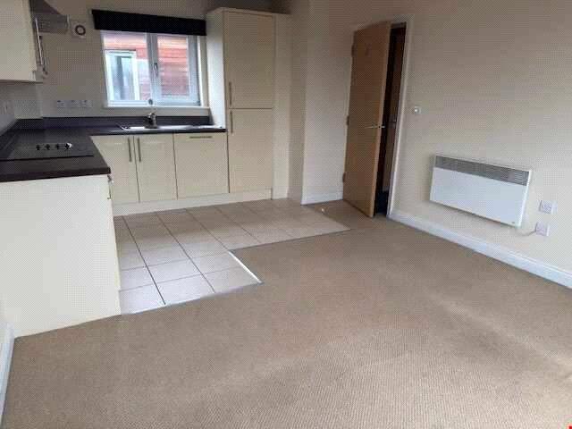 Apartment in Nottingham, Nottinghamshire - View 5