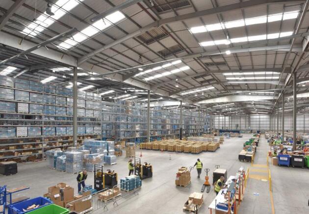 04_warehouse_interior_wide.jpg