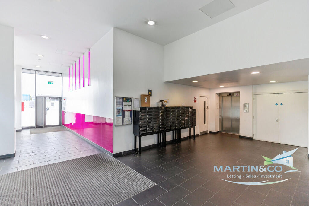 Apartment in Bolton - View 3