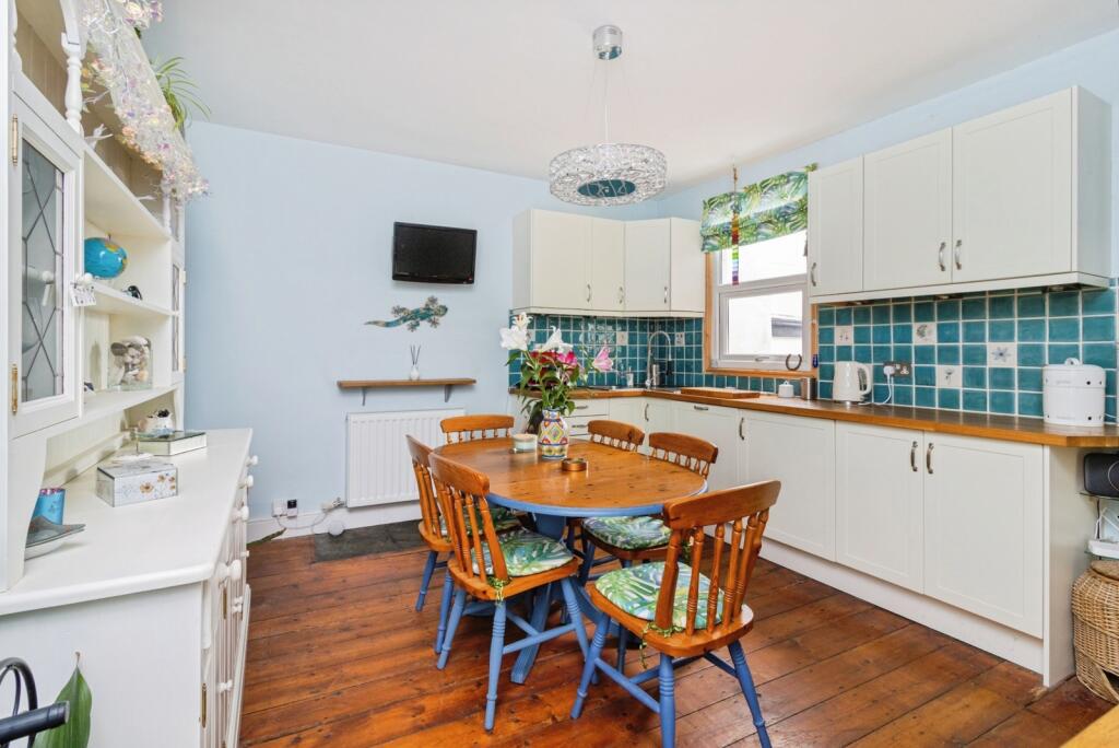 Valentine Row, Callington, Cornwall, PL17 photo 4