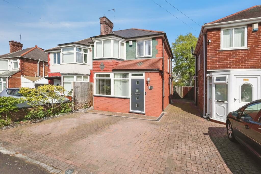 Main image of property: Chipperfield Road, Birmingham