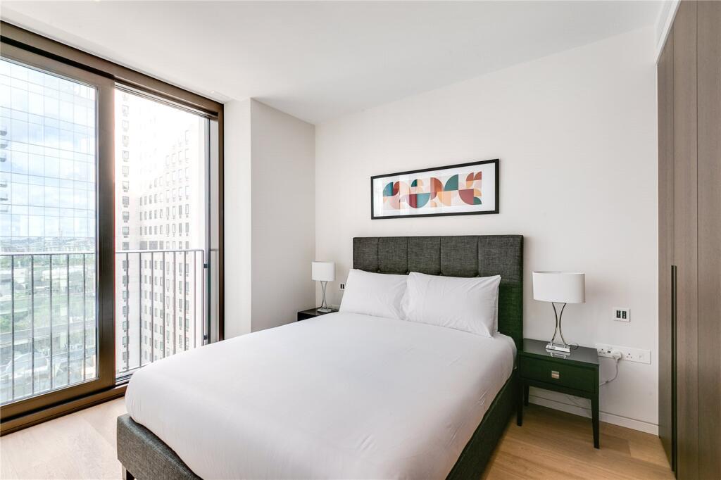 Apartment in London - View 4