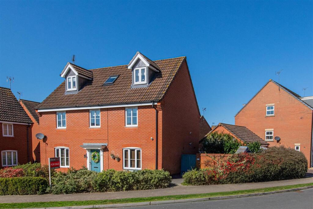 Main image of property: Sunningdale Drive, Rushden