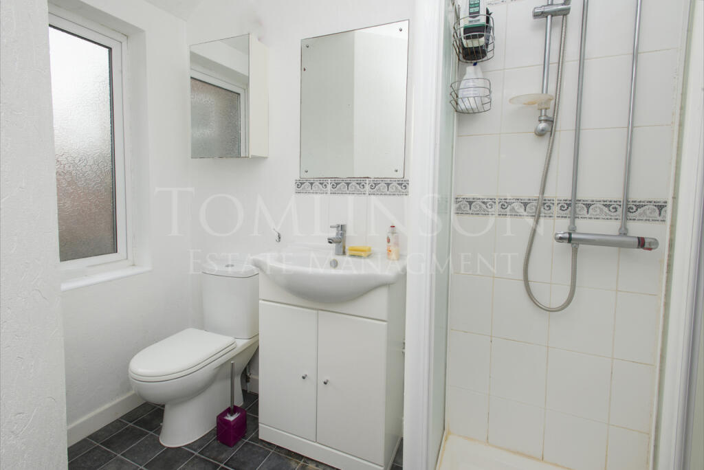 House in Nottingham - View 5