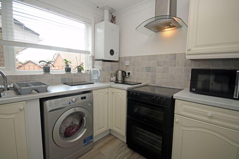 House in New Forest, Parsonage Park, Fordingbridge - View 5