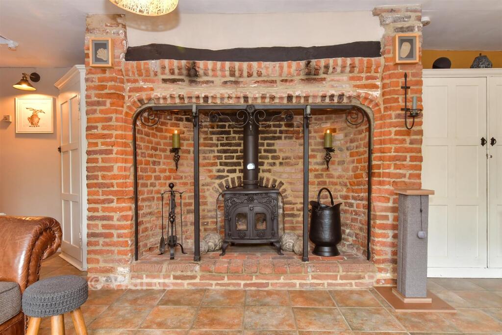 Mongeham Road, Ripple, Deal, Kent - More
