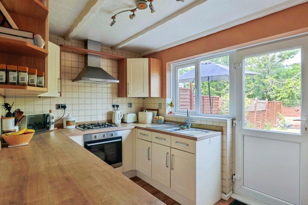 Gorse Lane, Poole, BH16 photo 4
