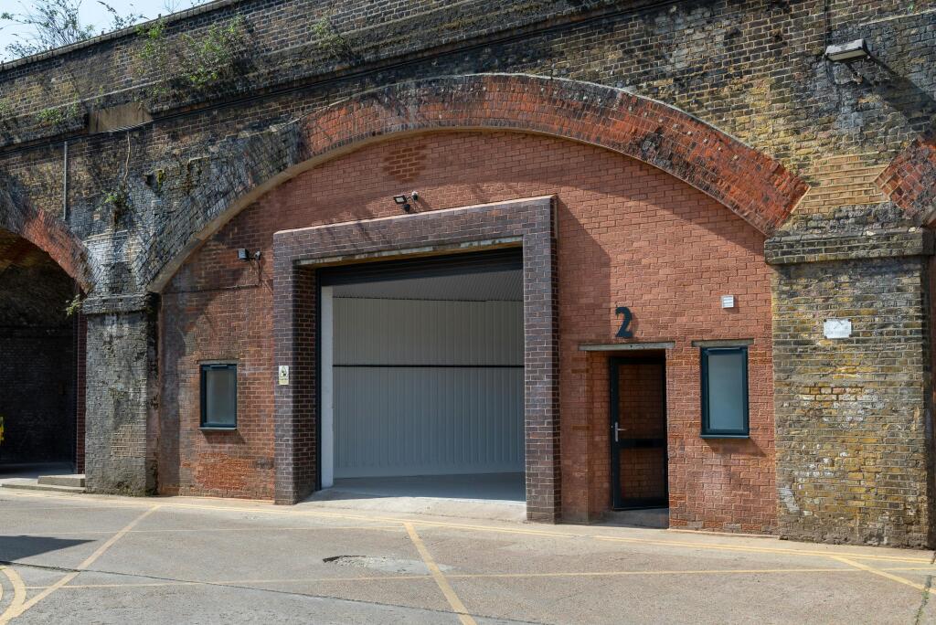 Bermondsey Arches May 233.jpg