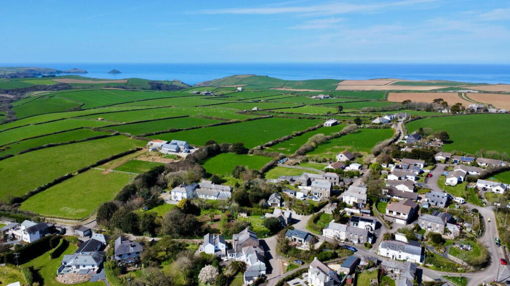House in Plymouth - View 2