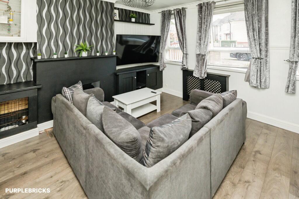 House in Sheffield, South Yorkshire - View 2