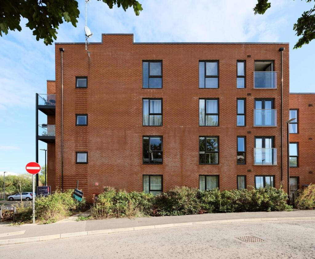 Apartment in Bristol - View 2