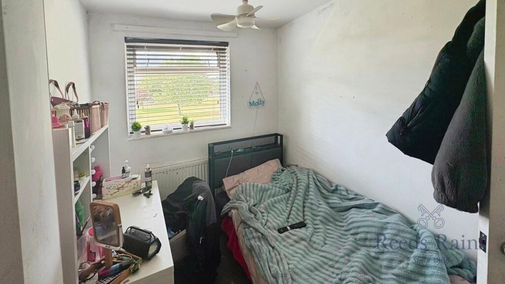 House in Chester-le-Street, South Pelaw - More