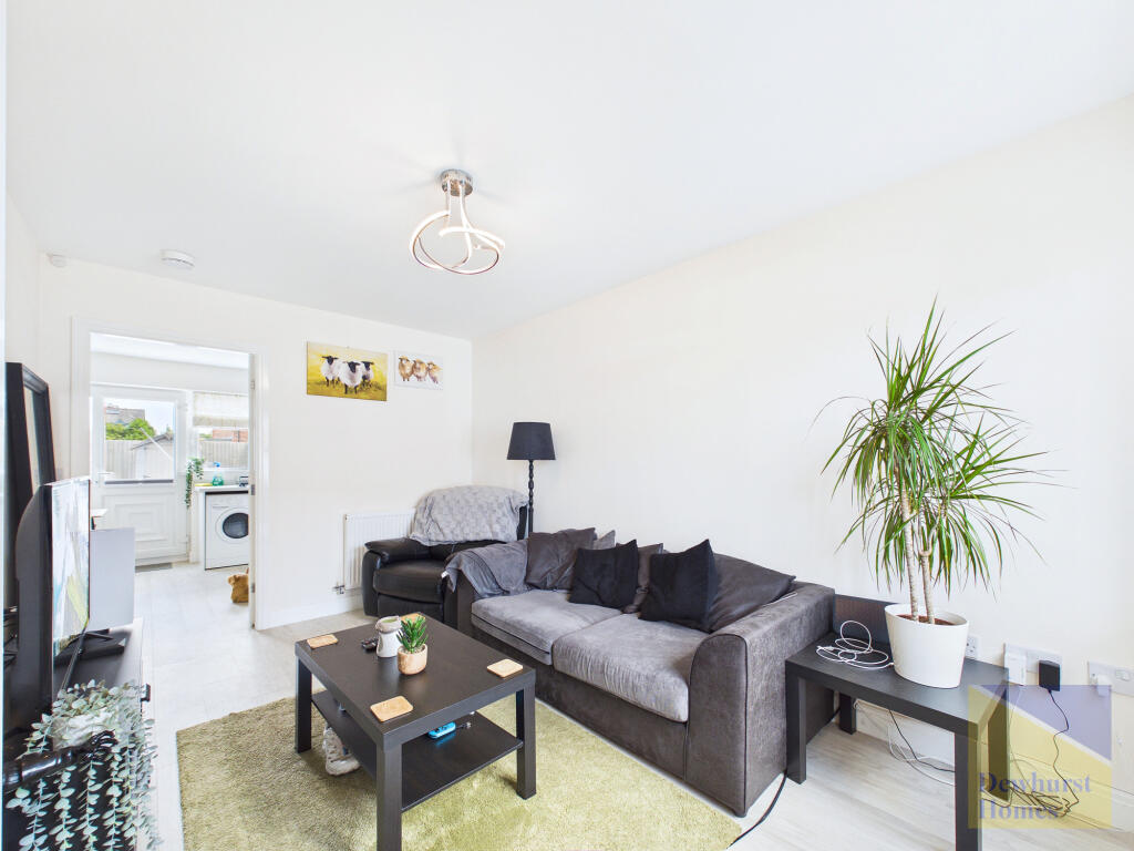 House in Preston, Newsham, Barton - More