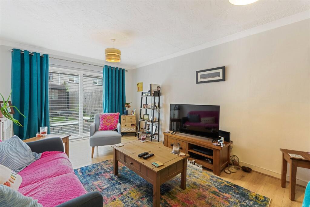 House in Livingston, Howden - View 5