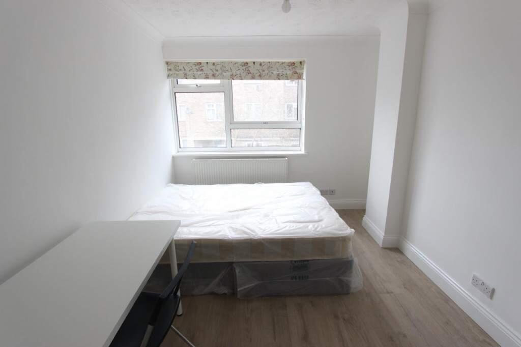 Main image of property: Goldings Crescent, Hatfield, AL10