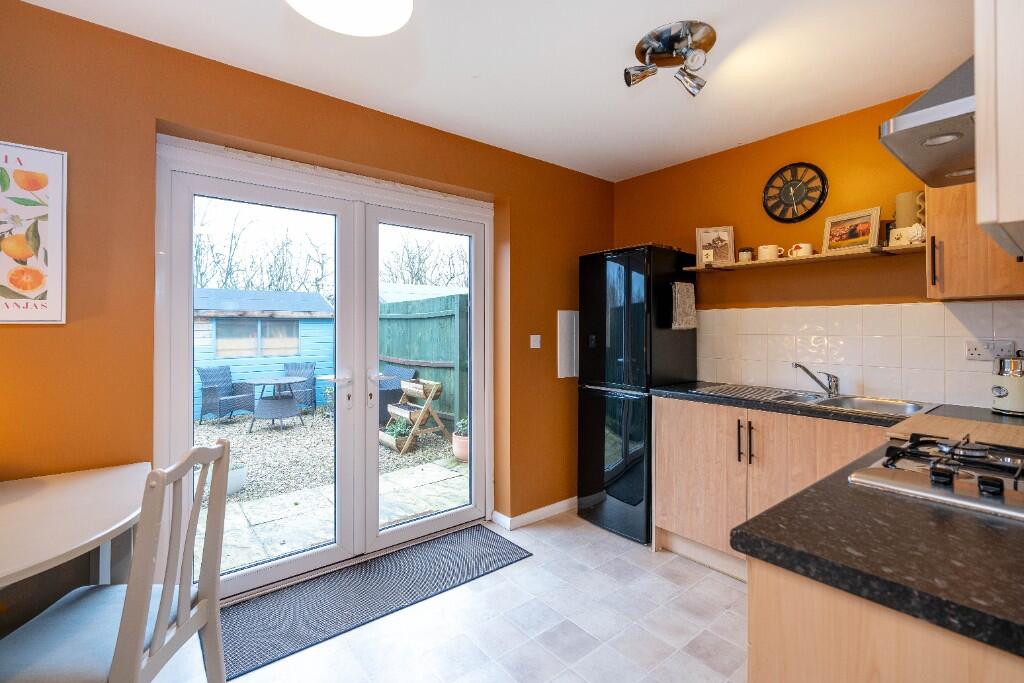 Braeburn Road, Deeping St James, PE6 photo 3