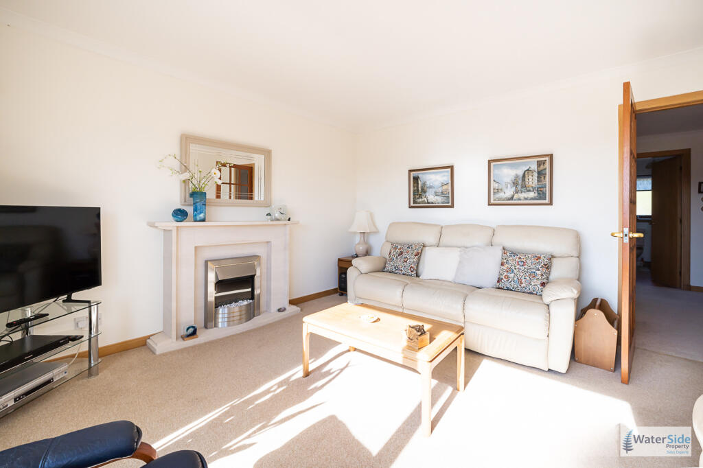 House in Paisley - More