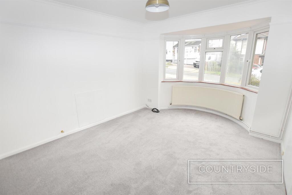 Queens Road, Benfleet photo 4