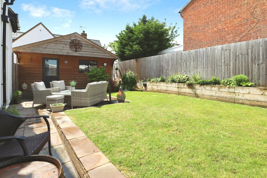 Marston Road, Granborough, MK18 photo 4