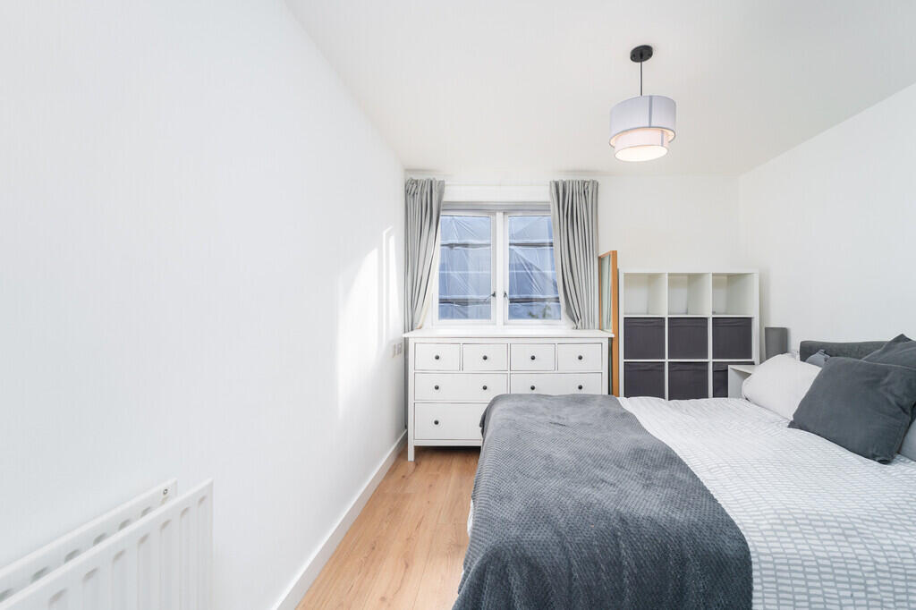 Apartment in London - More